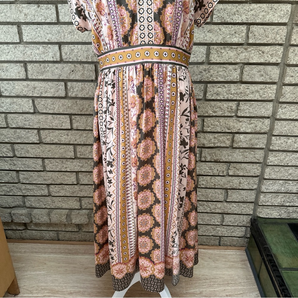 Nwt Gal Meets Glam Stunning Floral Dress Size 8 - Picture 4 of 14